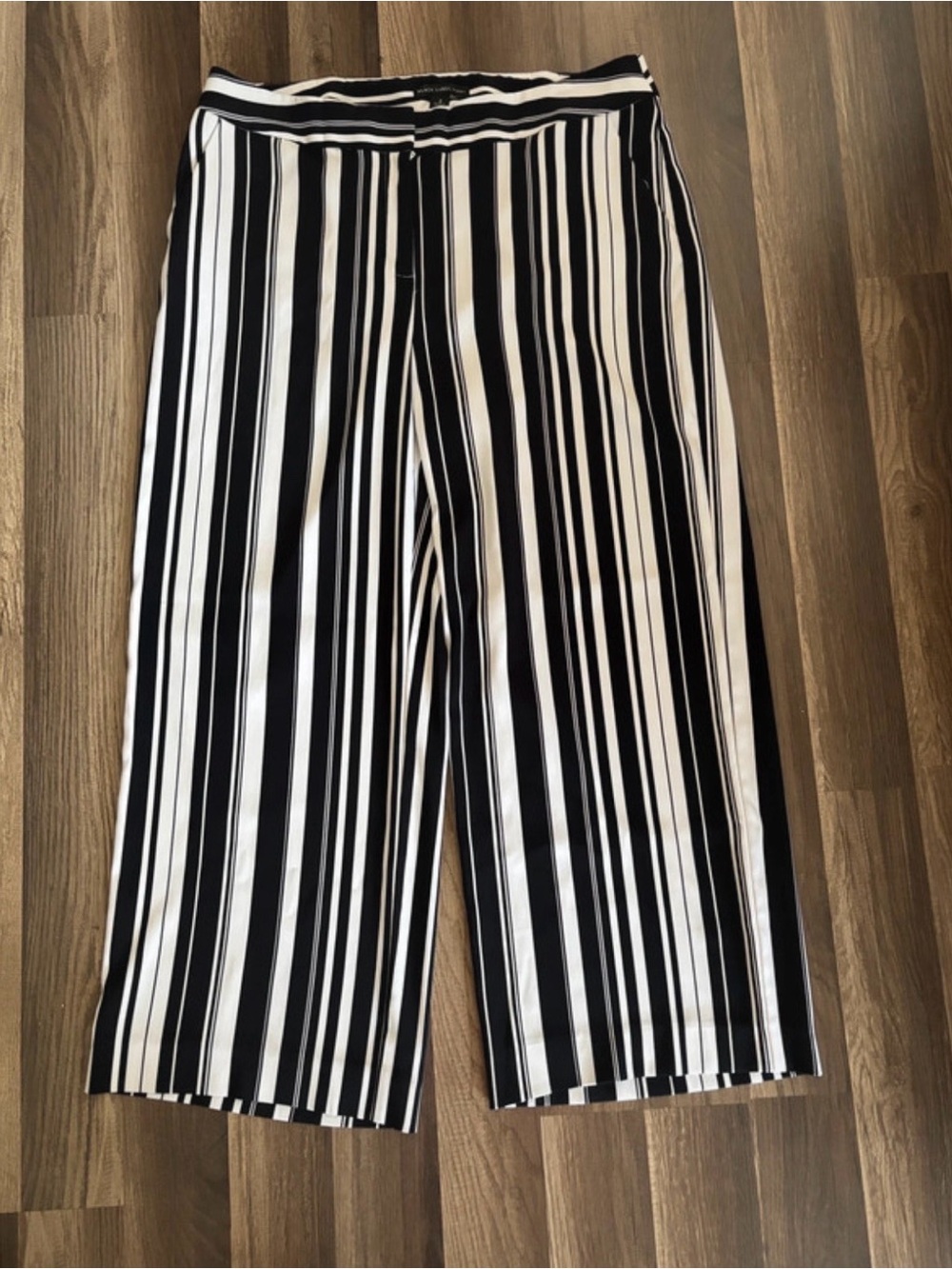 Black label by Chicos pants